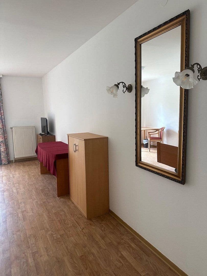 Prenájom bytu 22 m², Hauptstr.27, Wienhausen, Dolné Sasko Prenájom bytu 22 m², Hauptstr.27, Wienhausen, Dolné Sasko