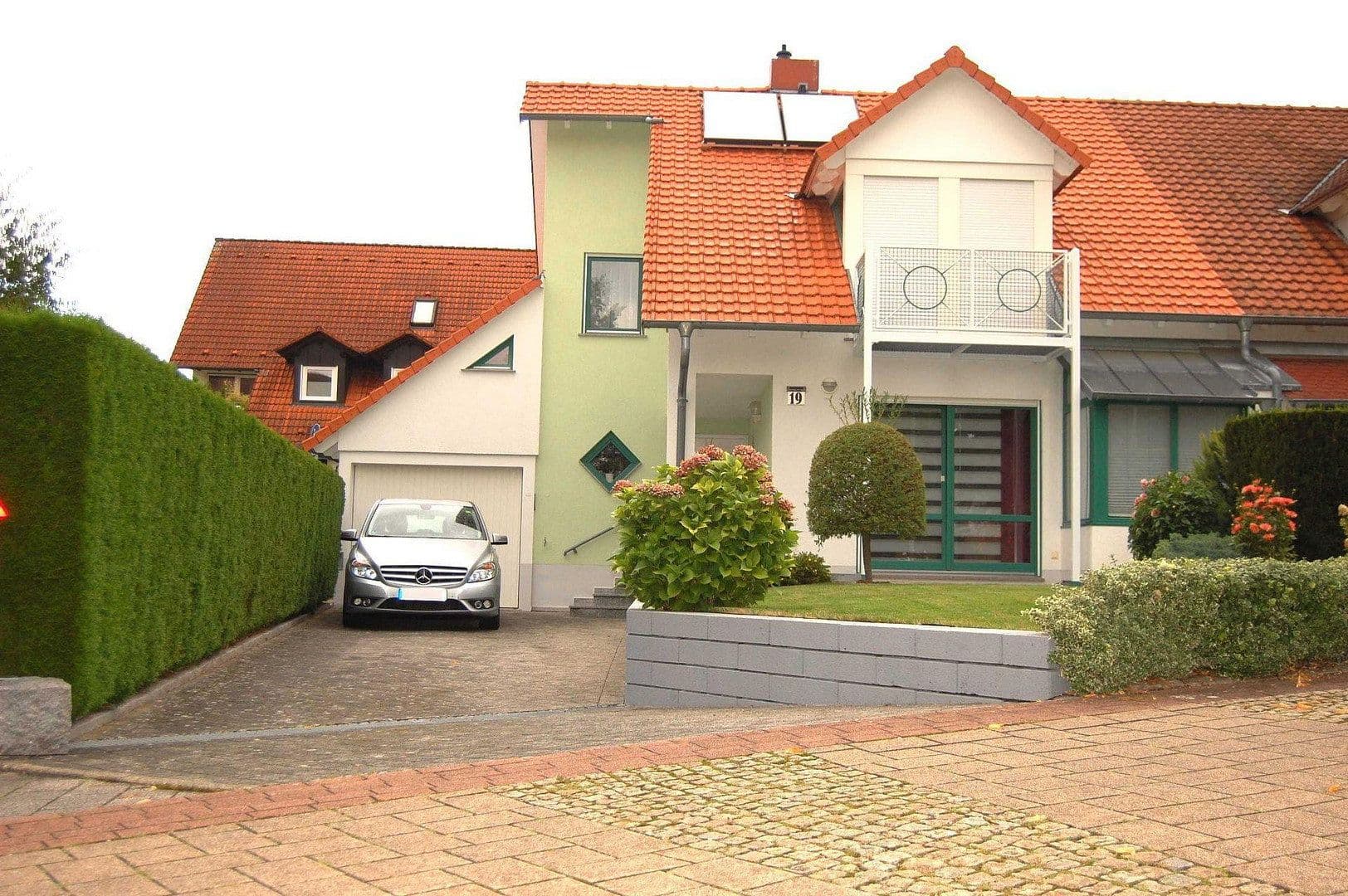 Predaj domu 116 m², pozemek 301 m², Hilzingen, Bádensko-Wurttembersko Predaj domu 116 m², pozemek 301 m², Hilzingen, Bádensko-Wurttembersko