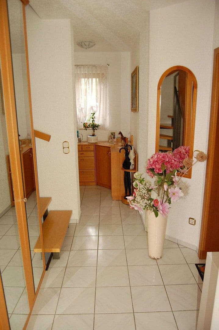 Predaj domu 116 m², pozemek 301 m², Hilzingen, Bádensko-Wurttembersko Predaj domu 116 m², pozemek 301 m², Hilzingen, Bádensko-Wurttembersko