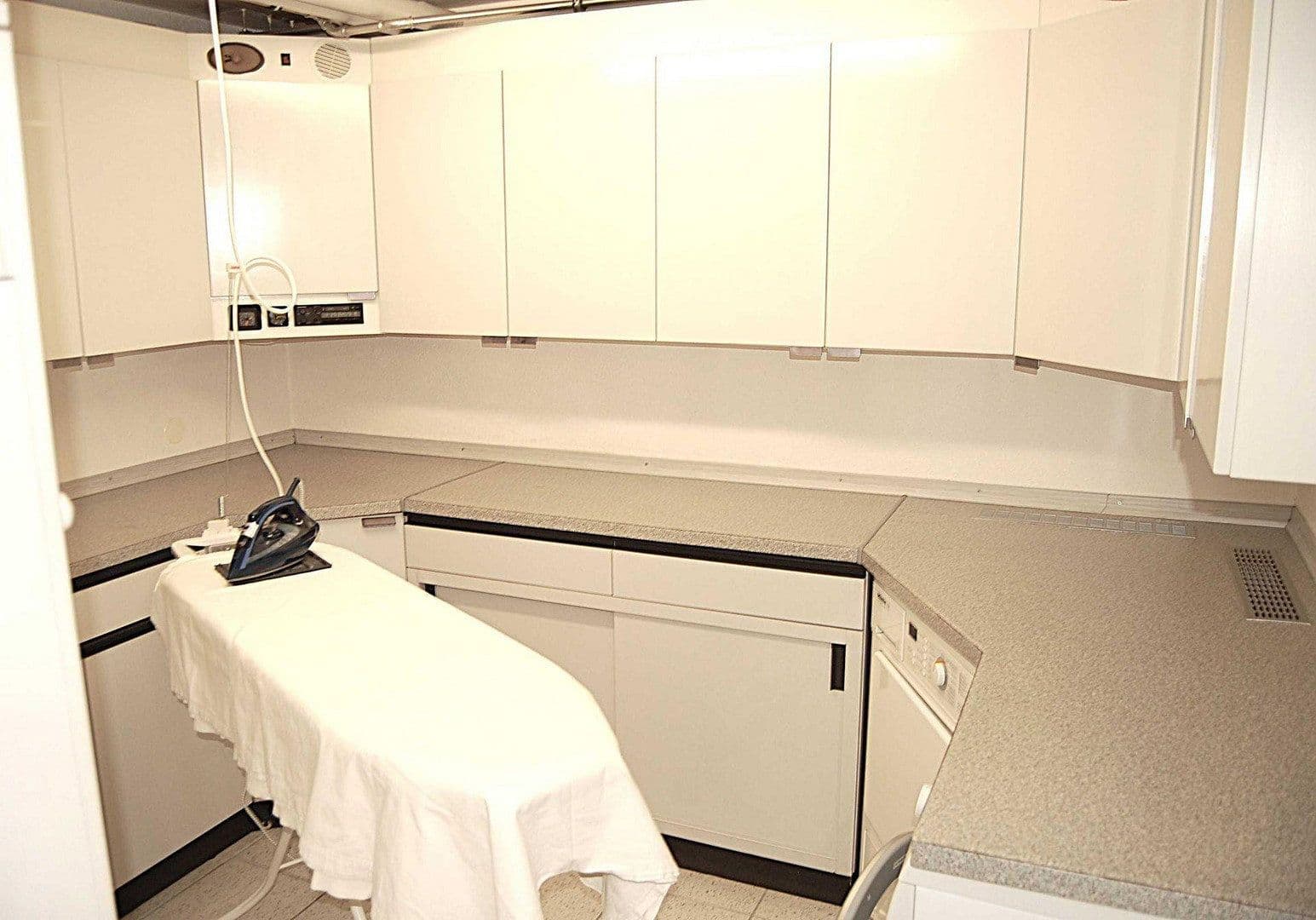 Predaj domu 116 m², pozemek 301 m², Hilzingen, Bádensko-Wurttembersko Predaj domu 116 m², pozemek 301 m², Hilzingen, Bádensko-Wurttembersko