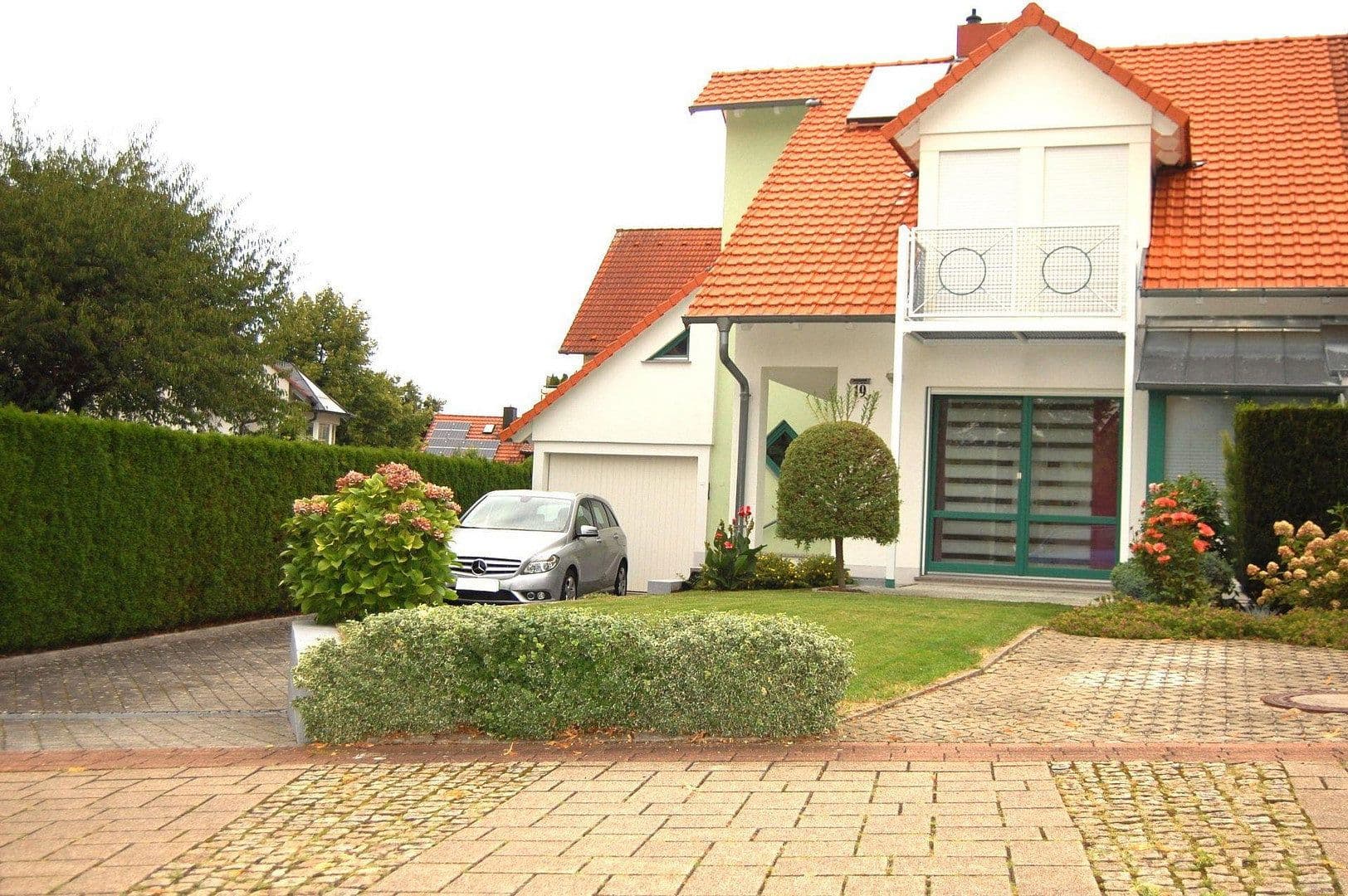 Predaj domu 116 m², pozemek 301 m², Hilzingen, Bádensko-Wurttembersko Predaj domu 116 m², pozemek 301 m², Hilzingen, Bádensko-Wurttembersko
