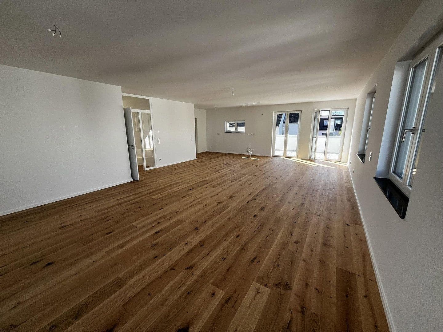 Prenájom bytu 4-izbový 175 m², Alte Str. 6, Frechen, Severné Porýnie - Westfálsko Prenájom bytu 4-izbový 175 m², Alte Str. 6, Frechen, Severné Porýnie - Westfálsko