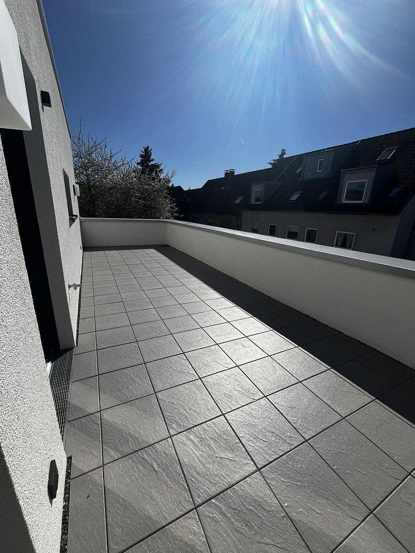 Prenájom bytu 4-izbový 175 m², Alte Str. 6, Frechen, Severné Porýnie - Westfálsko Prenájom bytu 4-izbový 175 m², Alte Str. 6, Frechen, Severné Porýnie - Westfálsko