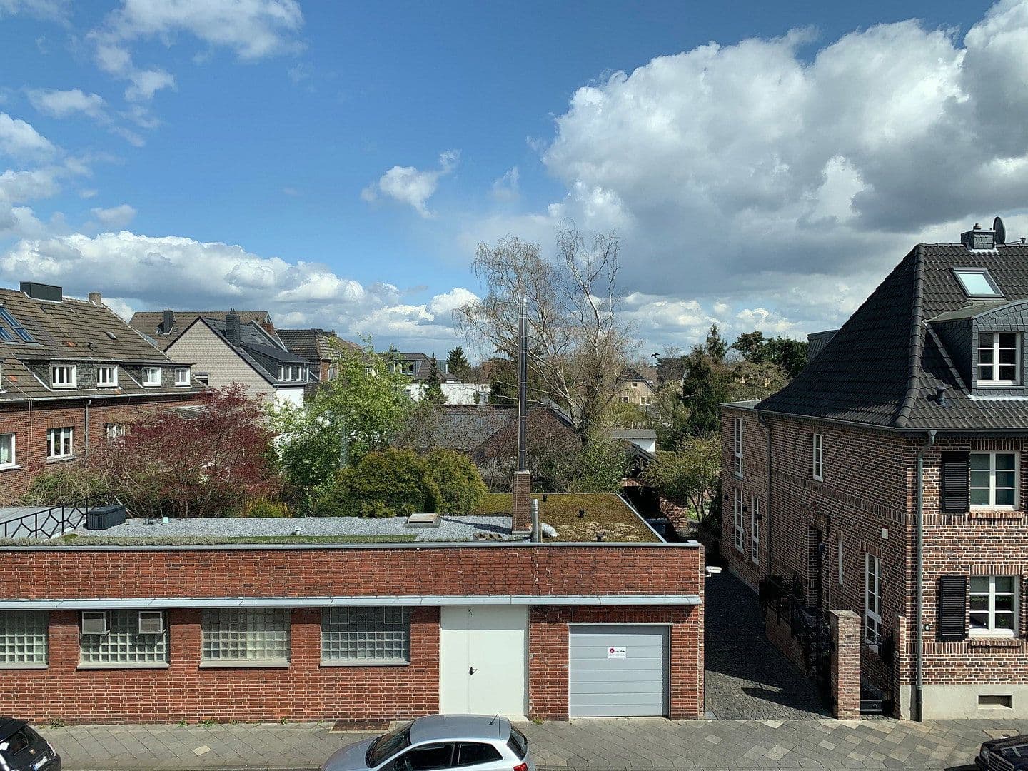 Prenájom bytu 3-izbový 77 m², Feldstr. 1 a, Meerbusch, Severné Porýnie - Westfálsko Prenájom bytu 3-izbový 77 m², Feldstr. 1 a, Meerbusch, Severné Porýnie - Westfálsko