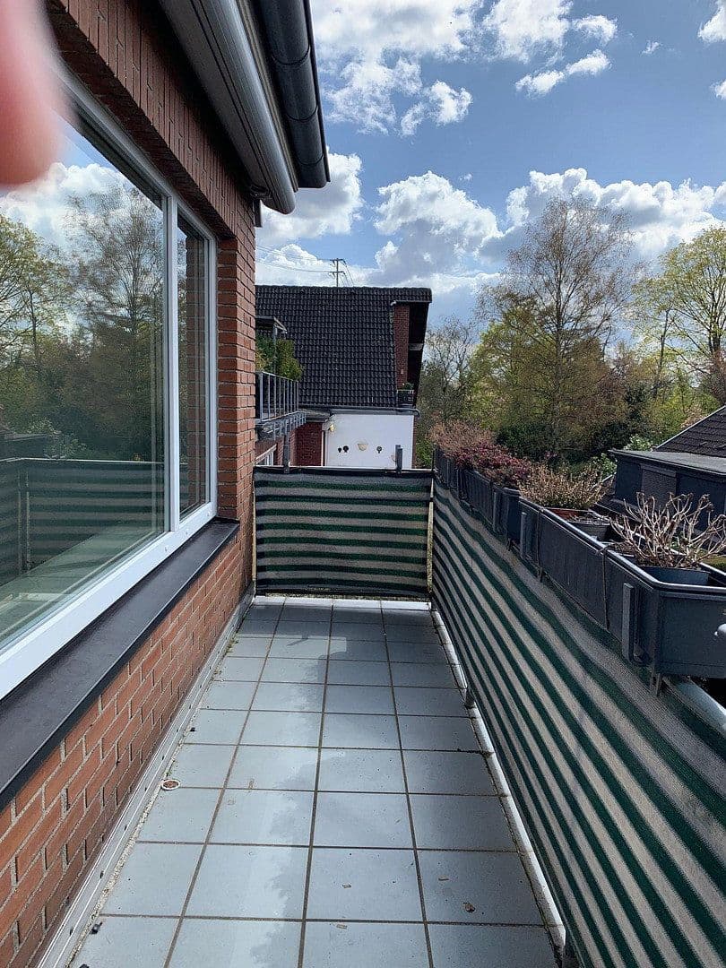 Prenájom bytu 3-izbový 77 m², Feldstr. 1 a, Meerbusch, Severné Porýnie - Westfálsko Prenájom bytu 3-izbový 77 m², Feldstr. 1 a, Meerbusch, Severné Porýnie - Westfálsko
