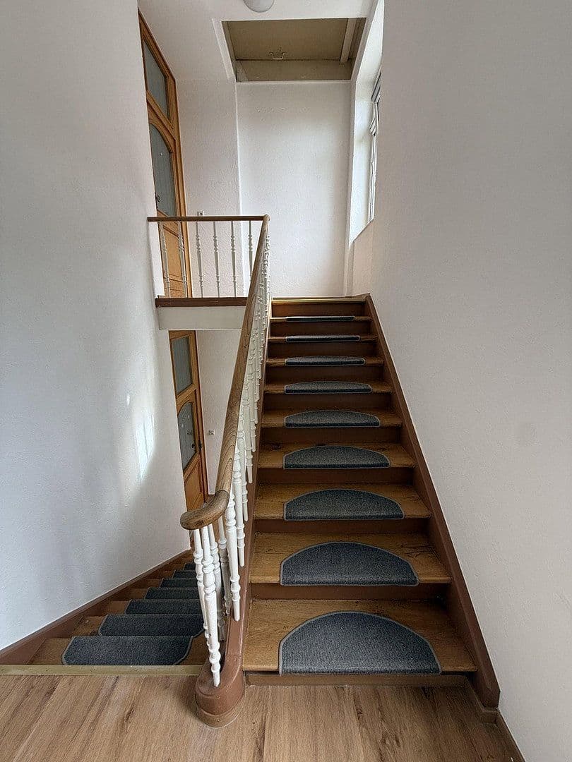 Prenájom bytu 3-izbový 75 m², Mittelstraße 33, Bad Nauheim, Hesensko Prenájom bytu 3-izbový 75 m², Mittelstraße 33, Bad Nauheim, Hesensko