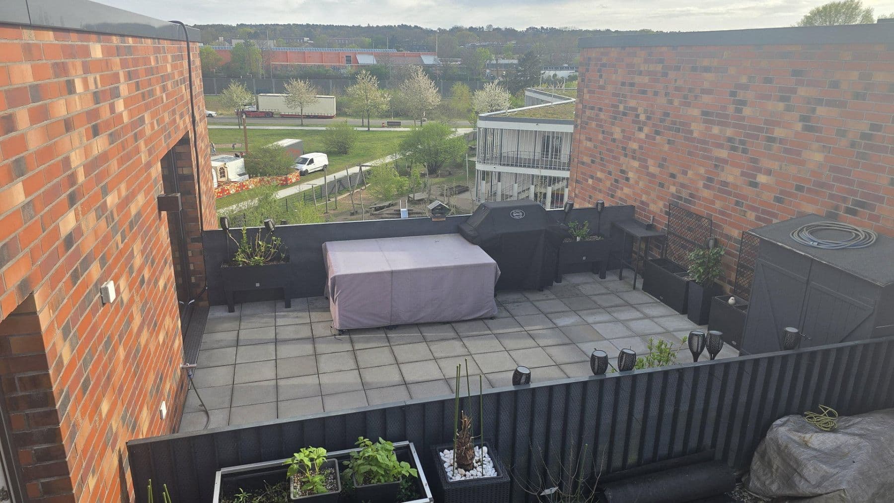 Prenájom bytu 3-izbový 116 m², Torfstecherweg 52, Hamburg, Hamburg Prenájom bytu 3-izbový 116 m², Torfstecherweg 52, Hamburg, Hamburg