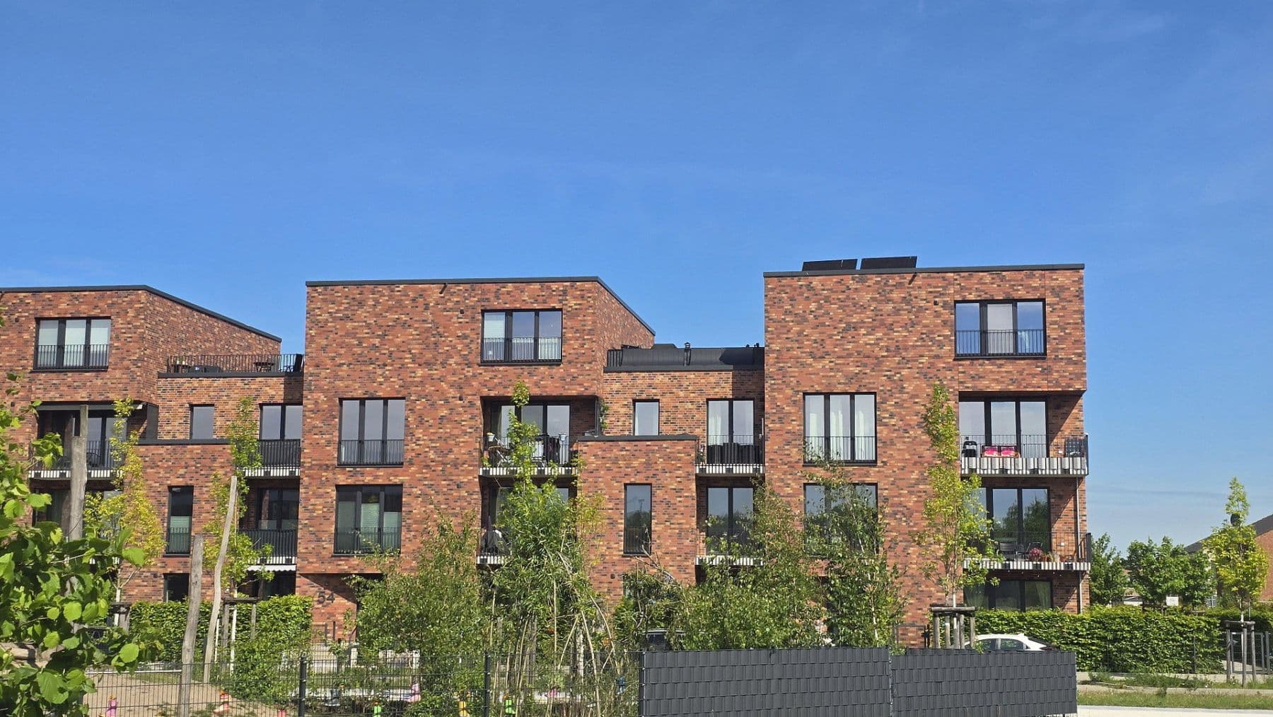 Prenájom bytu 3-izbový 116 m², Torfstecherweg 52, Hamburg, Hamburg Prenájom bytu 3-izbový 116 m², Torfstecherweg 52, Hamburg, Hamburg