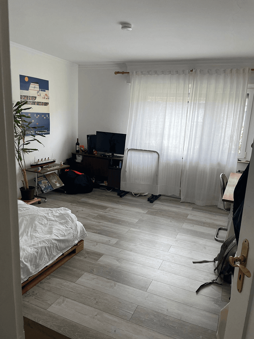 Prenájom bytu 3-izbový 84 m², Schillerstraße 12, Pforzheim, Bádensko-Wurttembersko Prenájom bytu 3-izbový 84 m², Schillerstraße 12, Pforzheim, Bádensko-Wurttembersko