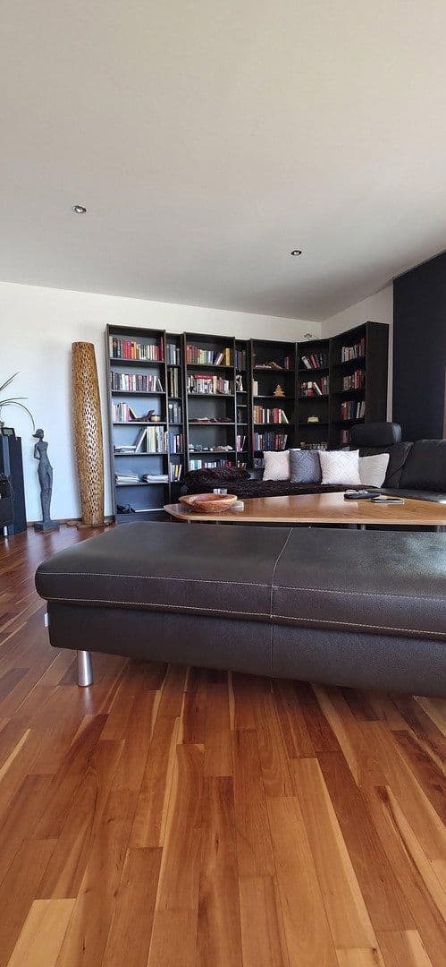 Predaj domu 152 m², pozemek 1.541 m², Albstadt, Bádensko-Wurttembersko Predaj domu 152 m², pozemek 1.541 m², Albstadt, Bádensko-Wurttembersko