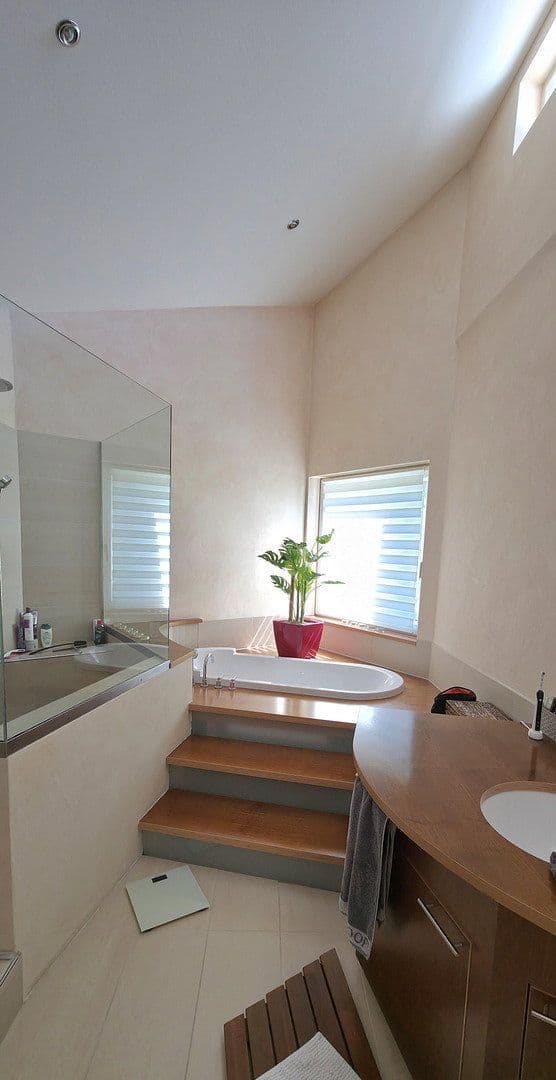 Predaj domu 152 m², pozemek 1.541 m², Albstadt, Bádensko-Wurttembersko Predaj domu 152 m², pozemek 1.541 m², Albstadt, Bádensko-Wurttembersko