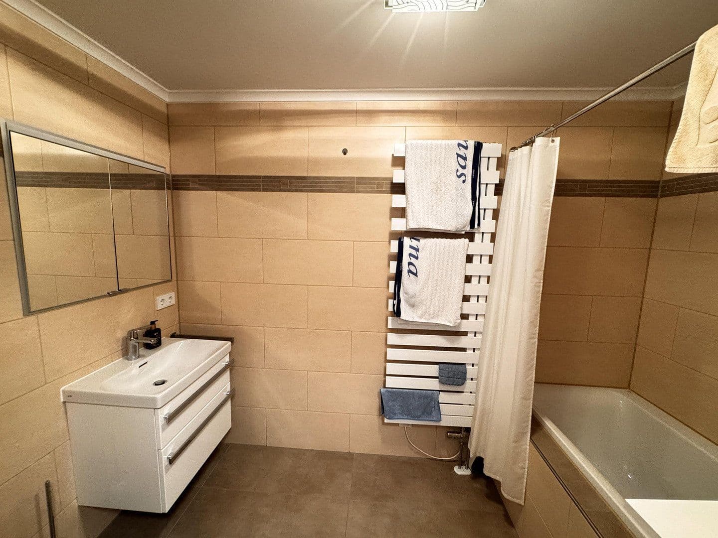 Predaj bytu 3-izbový 95 m², München, Bavorsko Predaj bytu 3-izbový 95 m², München, Bavorsko