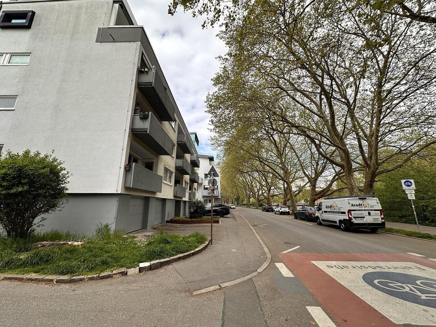Prenájom bytu 4-izbový 109 m², Badstraße, Heilbronn, Bádensko-Wurttembersko Prenájom bytu 4-izbový 109 m², Badstraße, Heilbronn, Bádensko-Wurttembersko