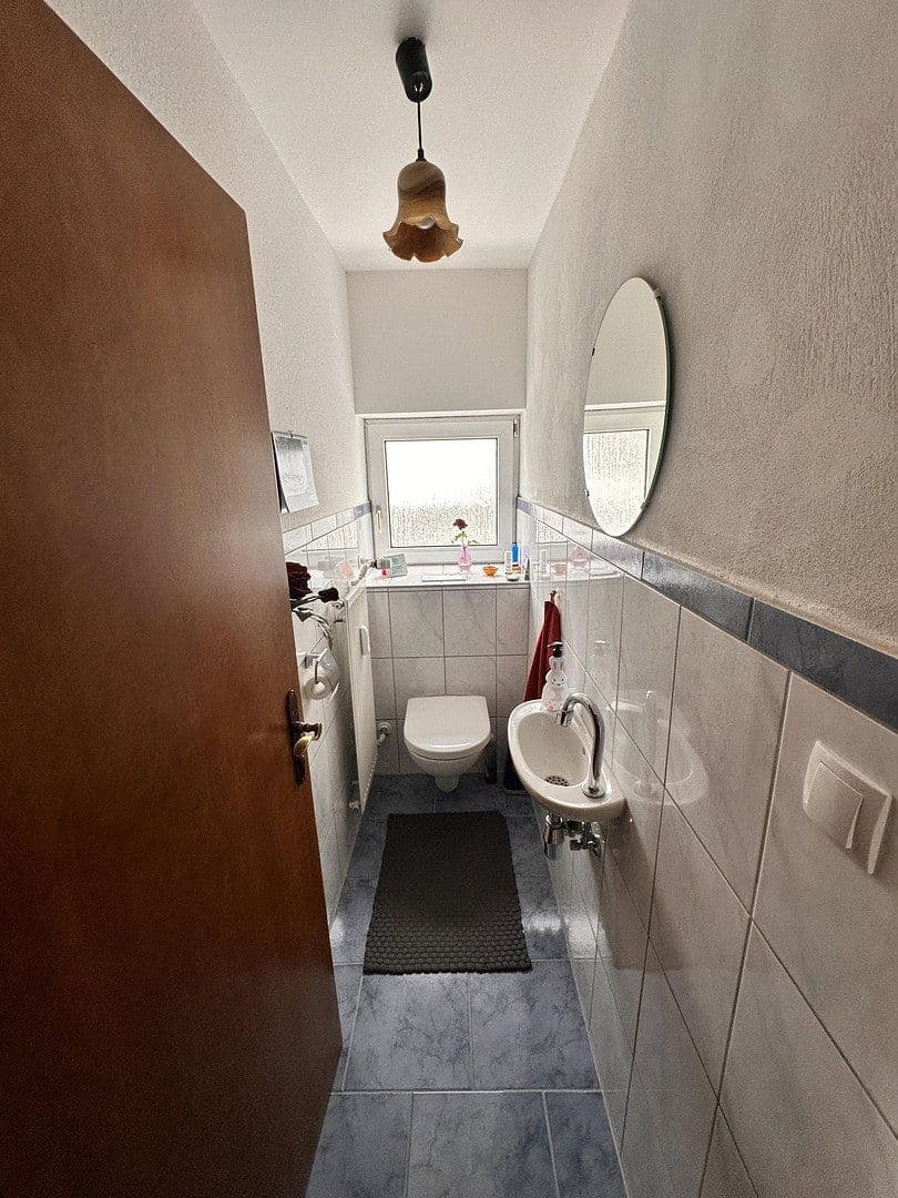 Prenájom bytu 4-izbový 109 m², Badstraße, Heilbronn, Bádensko-Wurttembersko Prenájom bytu 4-izbový 109 m², Badstraße, Heilbronn, Bádensko-Wurttembersko