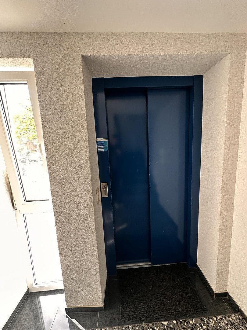 Prenájom bytu 4-izbový 109 m², Badstraße, Heilbronn, Bádensko-Wurttembersko Prenájom bytu 4-izbový 109 m², Badstraße, Heilbronn, Bádensko-Wurttembersko