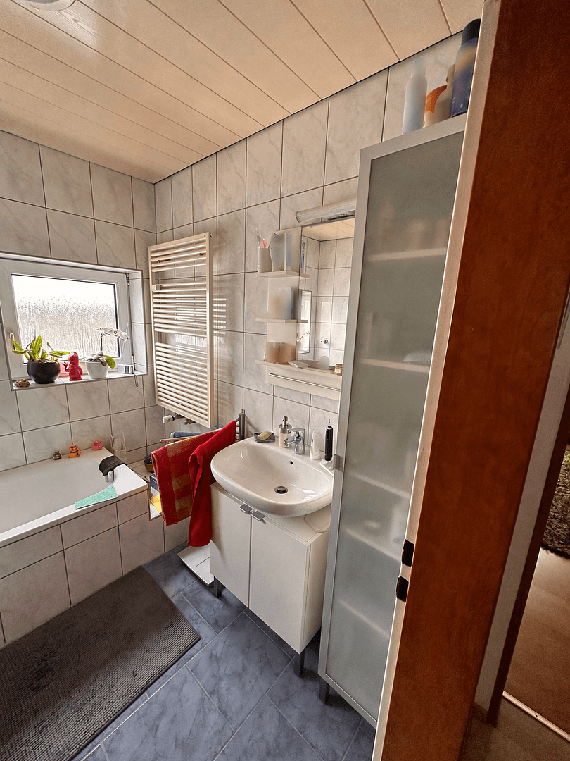 Prenájom bytu 4-izbový 109 m², Badstraße, Heilbronn, Bádensko-Wurttembersko Prenájom bytu 4-izbový 109 m², Badstraße, Heilbronn, Bádensko-Wurttembersko