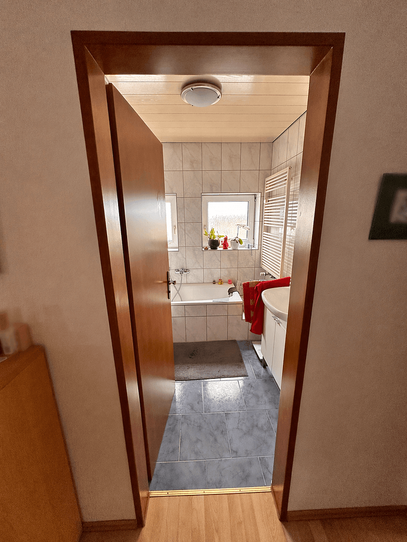 Prenájom bytu 4-izbový 109 m², Badstraße, Heilbronn, Bádensko-Wurttembersko Prenájom bytu 4-izbový 109 m², Badstraße, Heilbronn, Bádensko-Wurttembersko