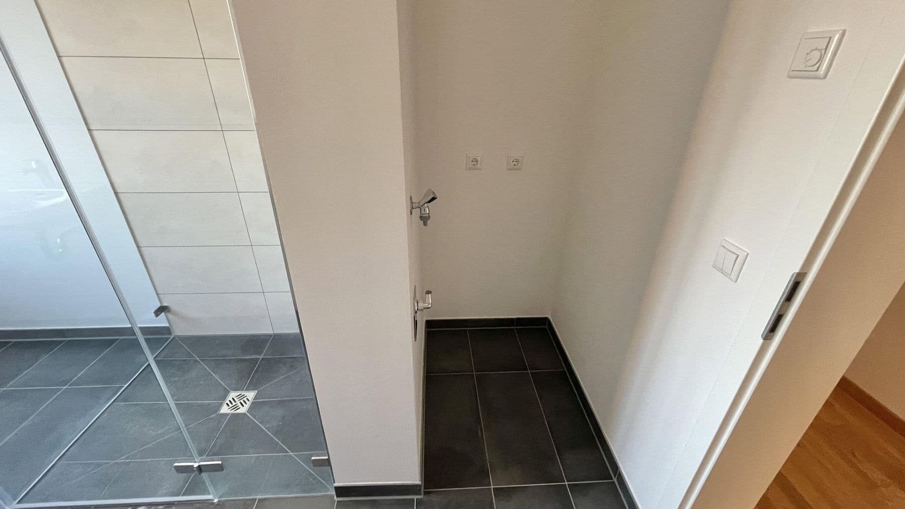 Prenájom bytu 3-izbový 86 m², Nürnberg, Bavorsko Prenájom bytu 3-izbový 86 m², Nürnberg, Bavorsko