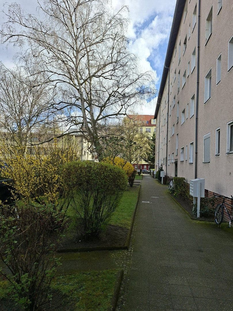 Predaj bytu 3-izbový 64 m², Berlin, Berlín Predaj bytu 3-izbový 64 m², Berlin, Berlín