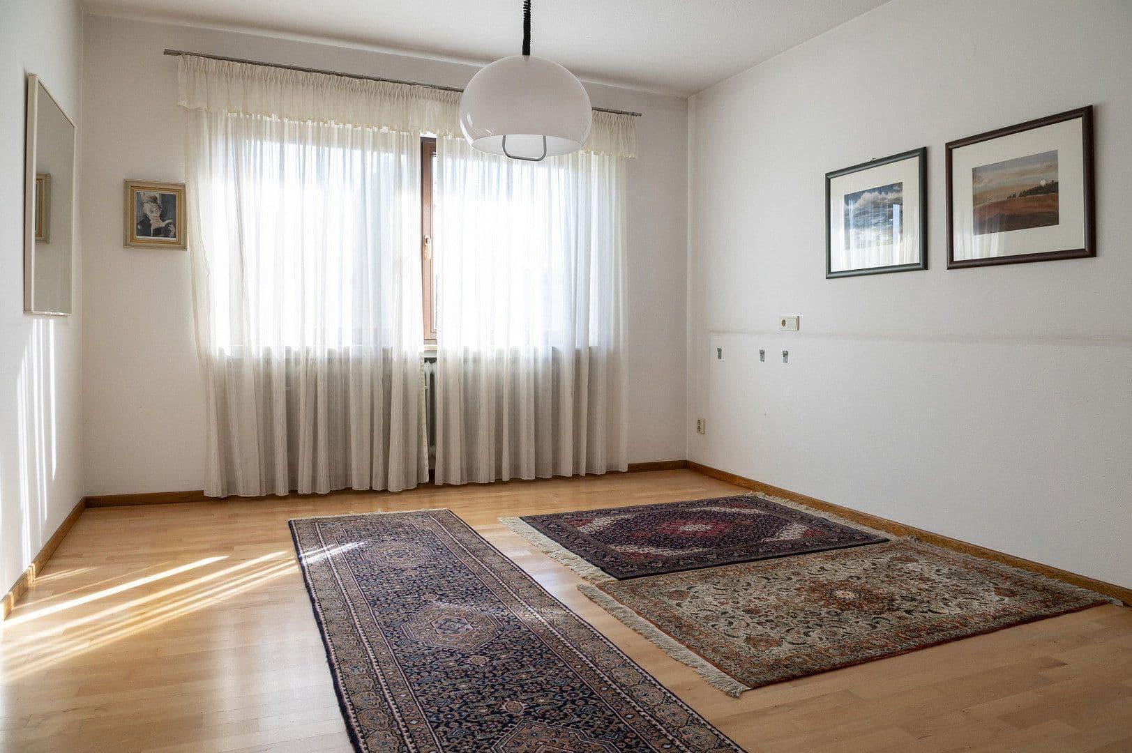 Predaj domu 246 m², pozemek 1.007 m², Römerberg, Porýnie-Falcko Predaj domu 246 m², pozemek 1.007 m², Römerberg, Porýnie-Falcko