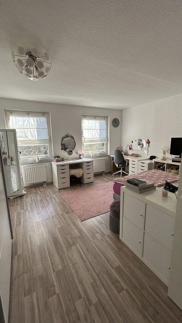Predaj domu 133 m², pozemek 204 m², Düsseldorf, Severné Porýnie - Westfálsko Predaj domu 133 m², pozemek 204 m², Düsseldorf, Severné Porýnie - Westfálsko