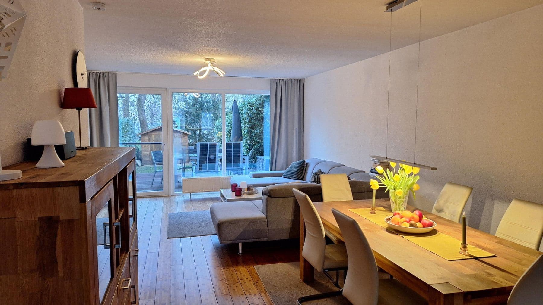 Predaj domu 133 m², pozemek 204 m², Düsseldorf, Severné Porýnie - Westfálsko Predaj domu 133 m², pozemek 204 m², Düsseldorf, Severné Porýnie - Westfálsko