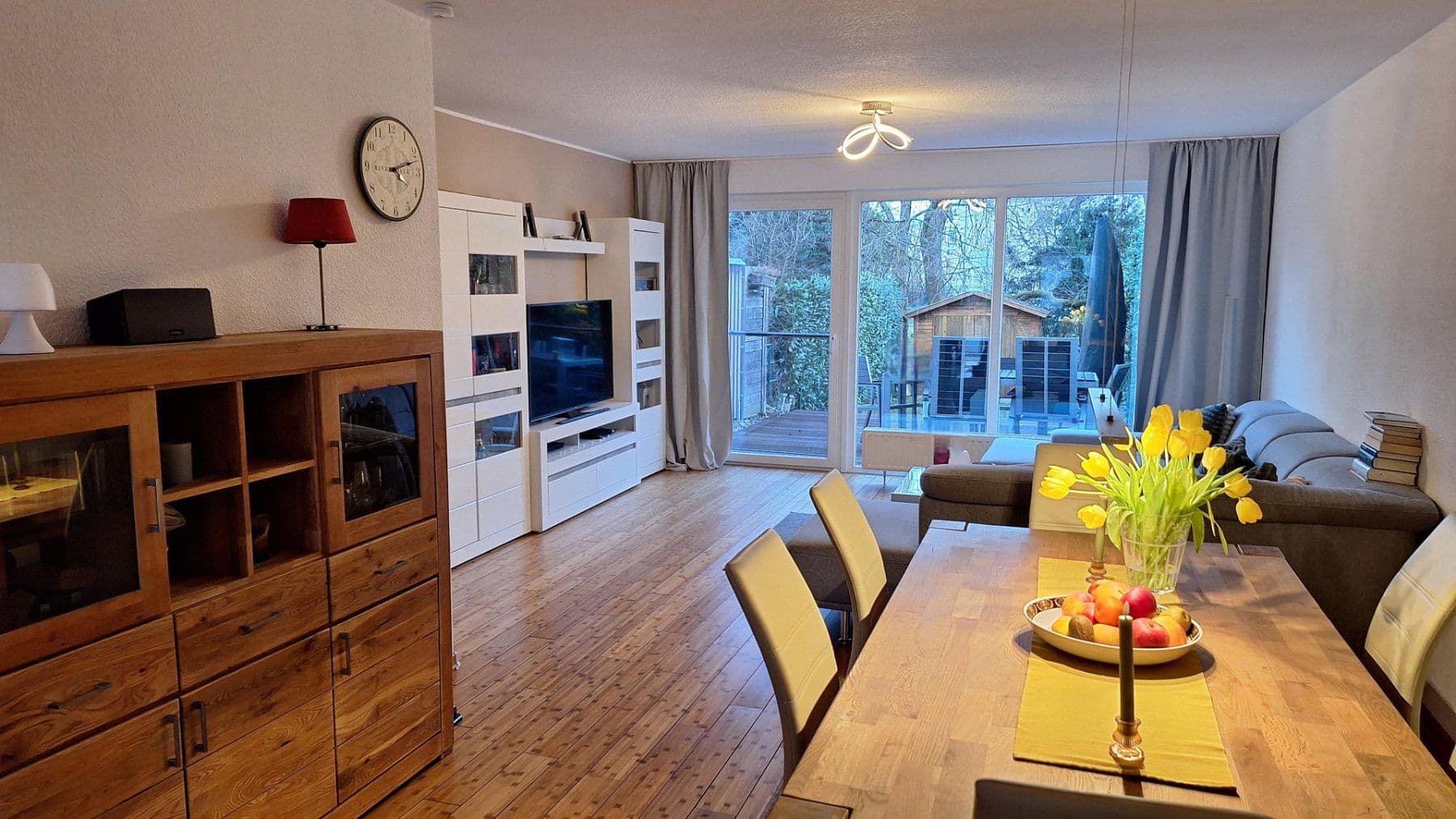 Predaj domu 133 m², pozemek 204 m², Düsseldorf, Severné Porýnie - Westfálsko Predaj domu 133 m², pozemek 204 m², Düsseldorf, Severné Porýnie - Westfálsko