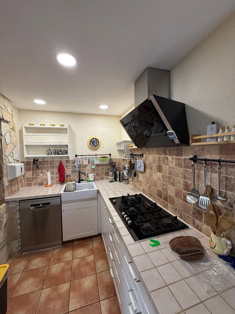 Predaj domu 280 m², pozemek 564 m², Kruft, Porýnie-Falcko Predaj domu 280 m², pozemek 564 m², Kruft, Porýnie-Falcko