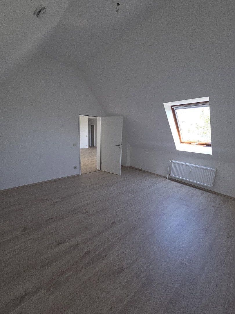 Prenájom bytu 2-izbový 69 m², Heiligenhaus, Severné Porýnie - Westfálsko Prenájom bytu 2-izbový 69 m², Heiligenhaus, Severné Porýnie - Westfálsko