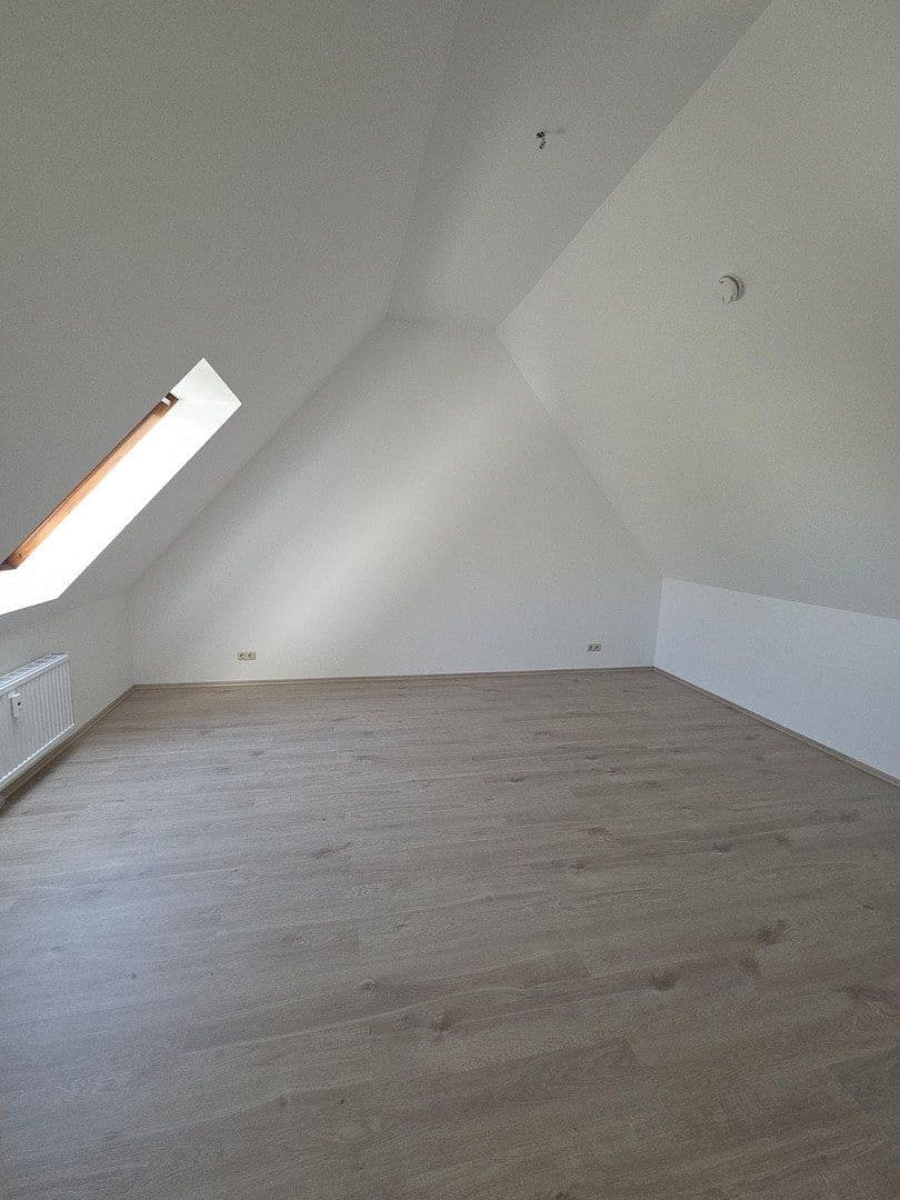 Prenájom bytu 2-izbový 69 m², Heiligenhaus, Severné Porýnie - Westfálsko Prenájom bytu 2-izbový 69 m², Heiligenhaus, Severné Porýnie - Westfálsko