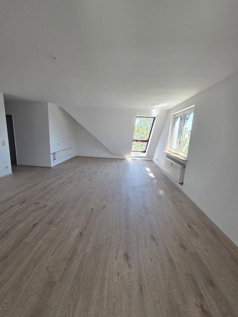 Prenájom bytu 2-izbový 69 m², Heiligenhaus, Severné Porýnie - Westfálsko Prenájom bytu 2-izbový 69 m², Heiligenhaus, Severné Porýnie - Westfálsko