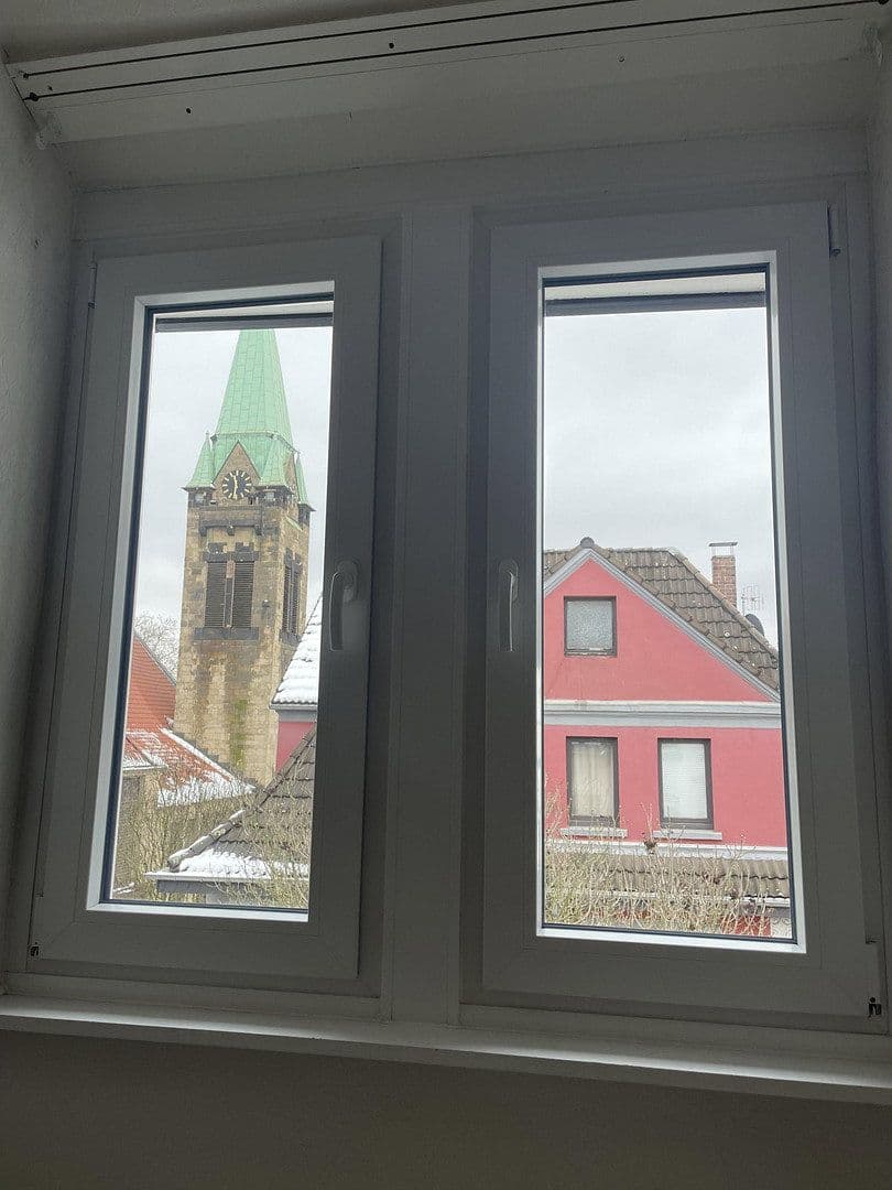 Prenájom bytu 3-izbový 82 m², Duisburg, Severné Porýnie - Westfálsko Prenájom bytu 3-izbový 82 m², Duisburg, Severné Porýnie - Westfálsko