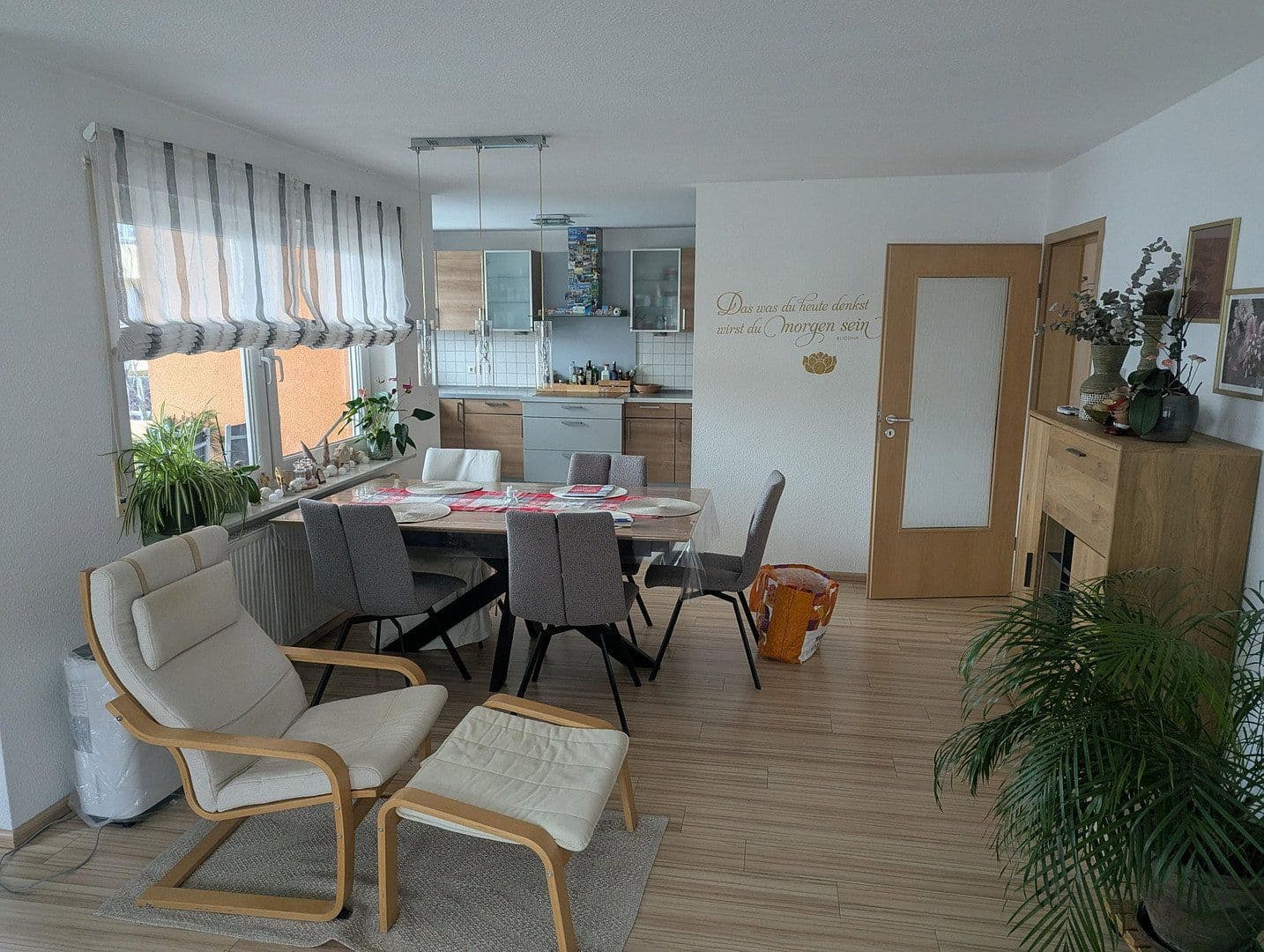 Predaj bytu 4-izbový 125 m², Oftersheim, Bádensko-Wurttembersko Predaj bytu 4-izbový 125 m², Oftersheim, Bádensko-Wurttembersko
