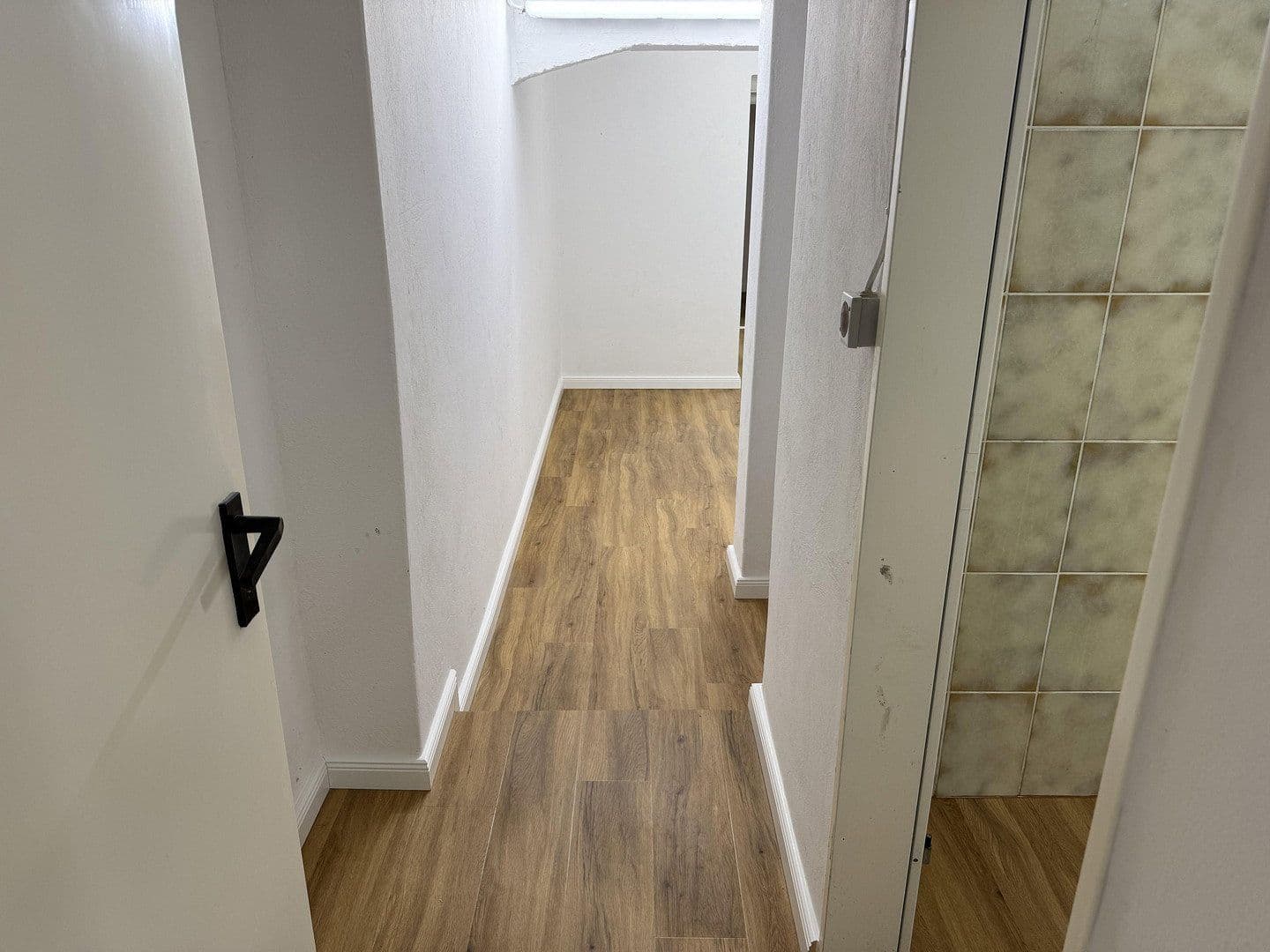 Prenájom nebytového priestoru 126 m², Bahnhofstr. 2, Bad Schwartau, Šlezvicko-Holštajnsko Prenájom nebytového priestoru 126 m², Bahnhofstr. 2, Bad Schwartau, Šlezvicko-Holštajnsko