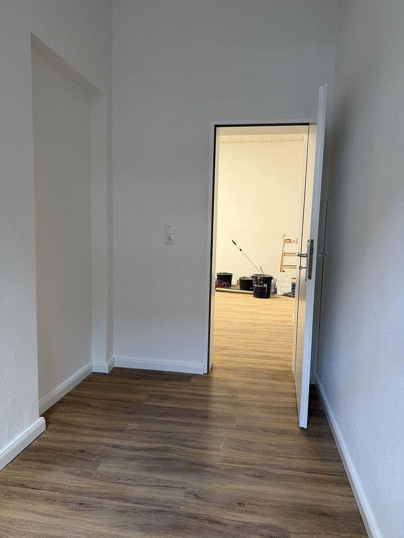 Prenájom nebytového priestoru 126 m², Bahnhofstr. 2, Bad Schwartau, Šlezvicko-Holštajnsko Prenájom nebytového priestoru 126 m², Bahnhofstr. 2, Bad Schwartau, Šlezvicko-Holštajnsko