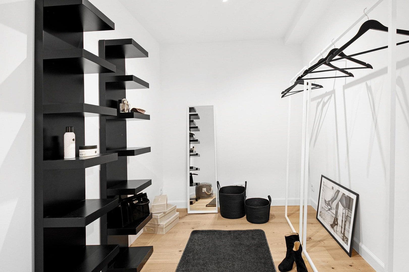 Predaj bytu 3-izbový 104 m², Gladbacher Straße 47, Neuss, Severné Porýnie - Westfálsko Predaj bytu 3-izbový 104 m², Gladbacher Straße 47, Neuss, Severné Porýnie - Westfálsko