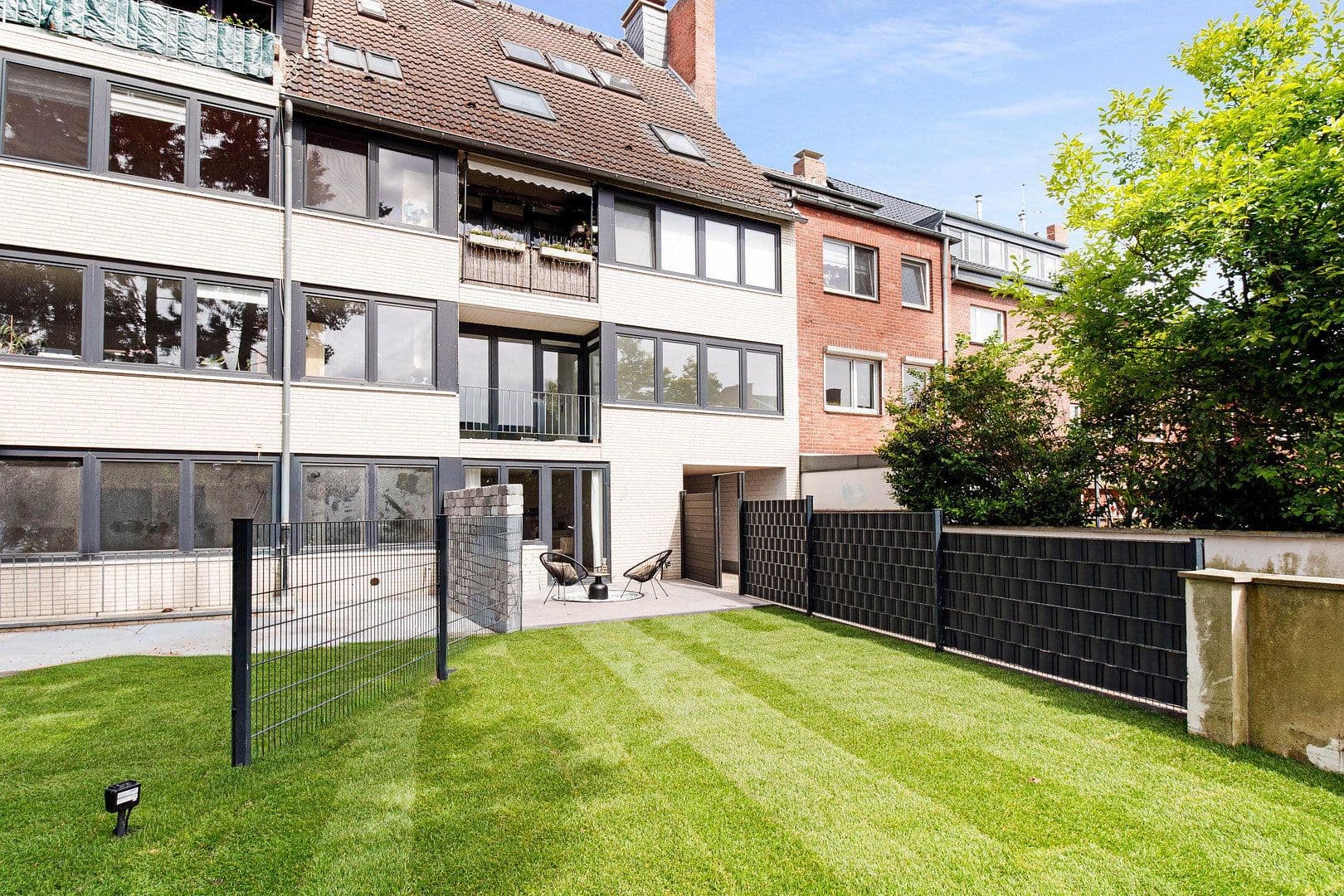 Predaj bytu 3-izbový 104 m², Gladbacher Straße 47, Neuss, Severné Porýnie - Westfálsko Predaj bytu 3-izbový 104 m², Gladbacher Straße 47, Neuss, Severné Porýnie - Westfálsko