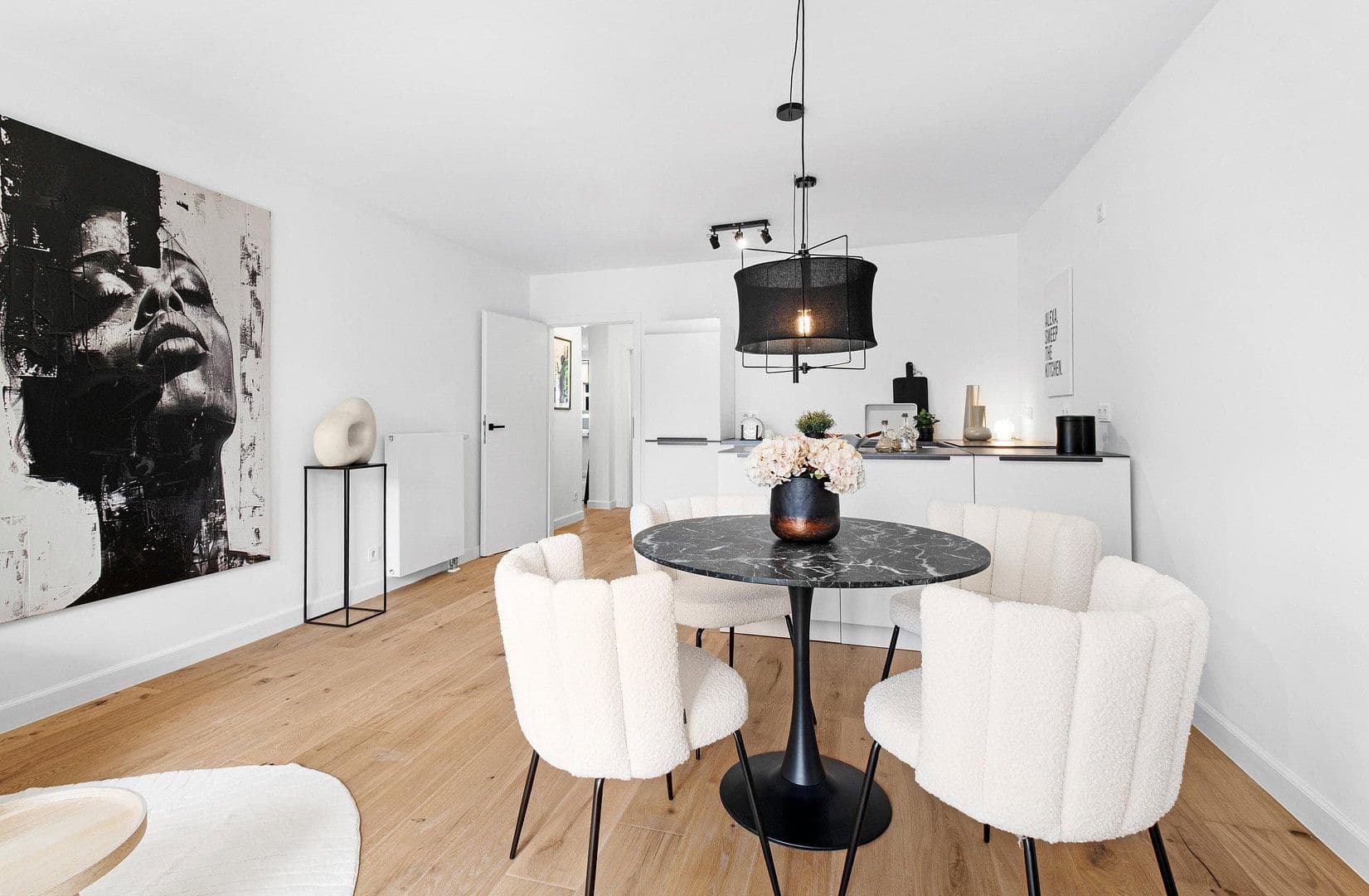 Predaj bytu 3-izbový 104 m², Gladbacher Straße 47, Neuss, Severné Porýnie - Westfálsko Predaj bytu 3-izbový 104 m², Gladbacher Straße 47, Neuss, Severné Porýnie - Westfálsko