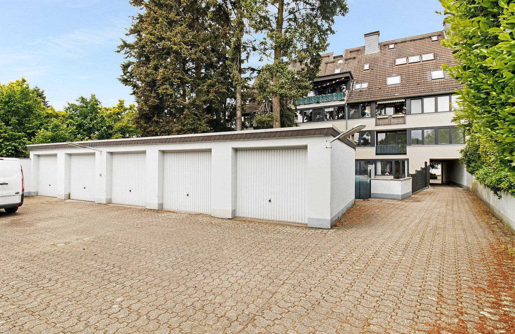 Predaj bytu 3-izbový 104 m², Gladbacher Straße 47, Neuss, Severné Porýnie - Westfálsko Predaj bytu 3-izbový 104 m², Gladbacher Straße 47, Neuss, Severné Porýnie - Westfálsko