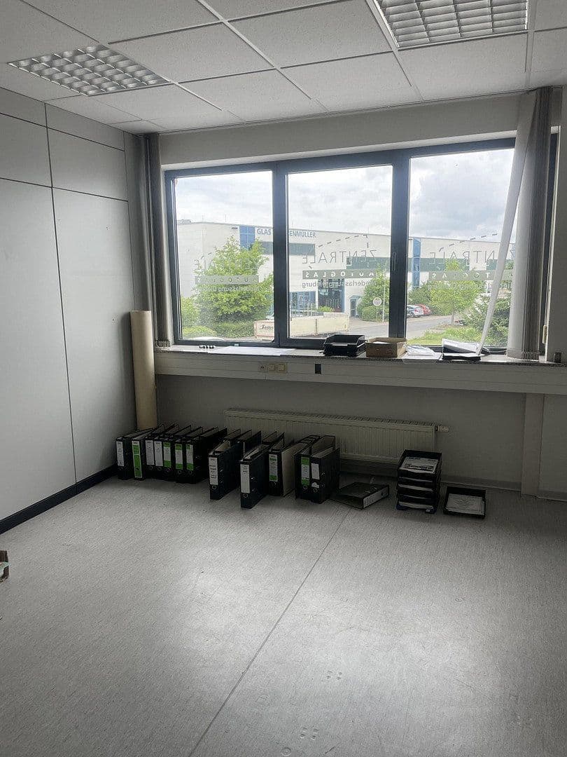 Prenájom nebytového priestoru 895 m², Dieselstraße 1, Dieburg, Hesensko Prenájom nebytového priestoru 895 m², Dieselstraße 1, Dieburg, Hesensko