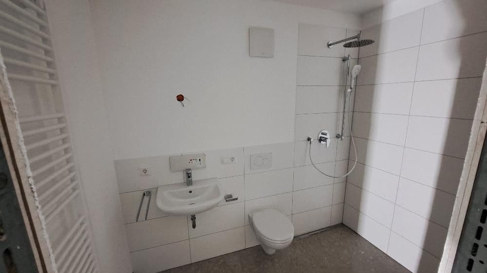 Prenájom bytu 4-izbový 133 m², Kirschenhain 2, Goldbach, Bavorsko Prenájom bytu 4-izbový 133 m², Kirschenhain 2, Goldbach, Bavorsko