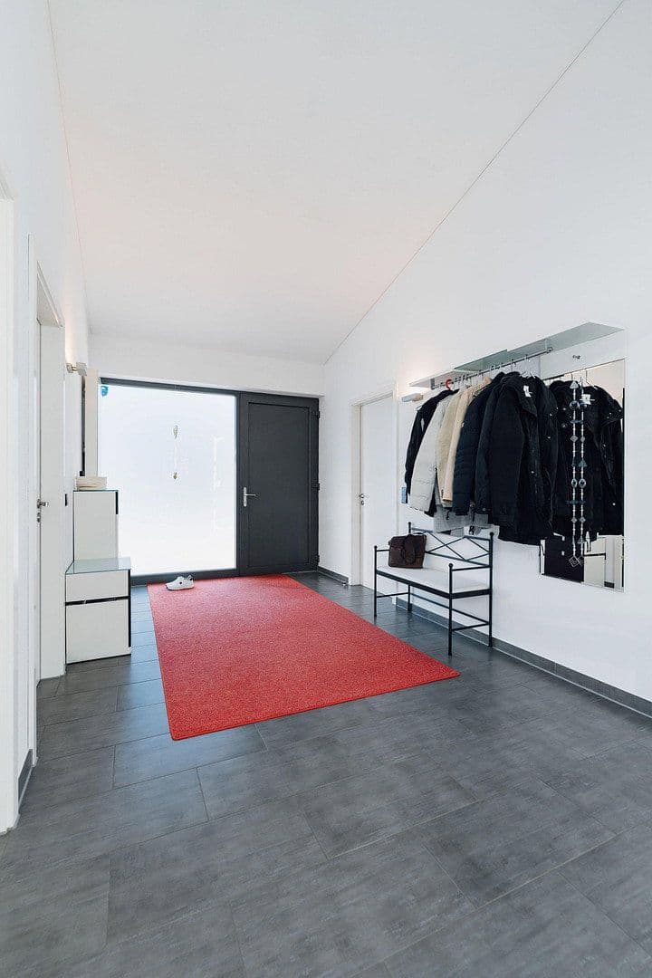 Predaj domu 173 m², pozemek 978 m², Ellwangen (Jagst), Bádensko-Wurttembersko Predaj domu 173 m², pozemek 978 m², Ellwangen (Jagst), Bádensko-Wurttembersko