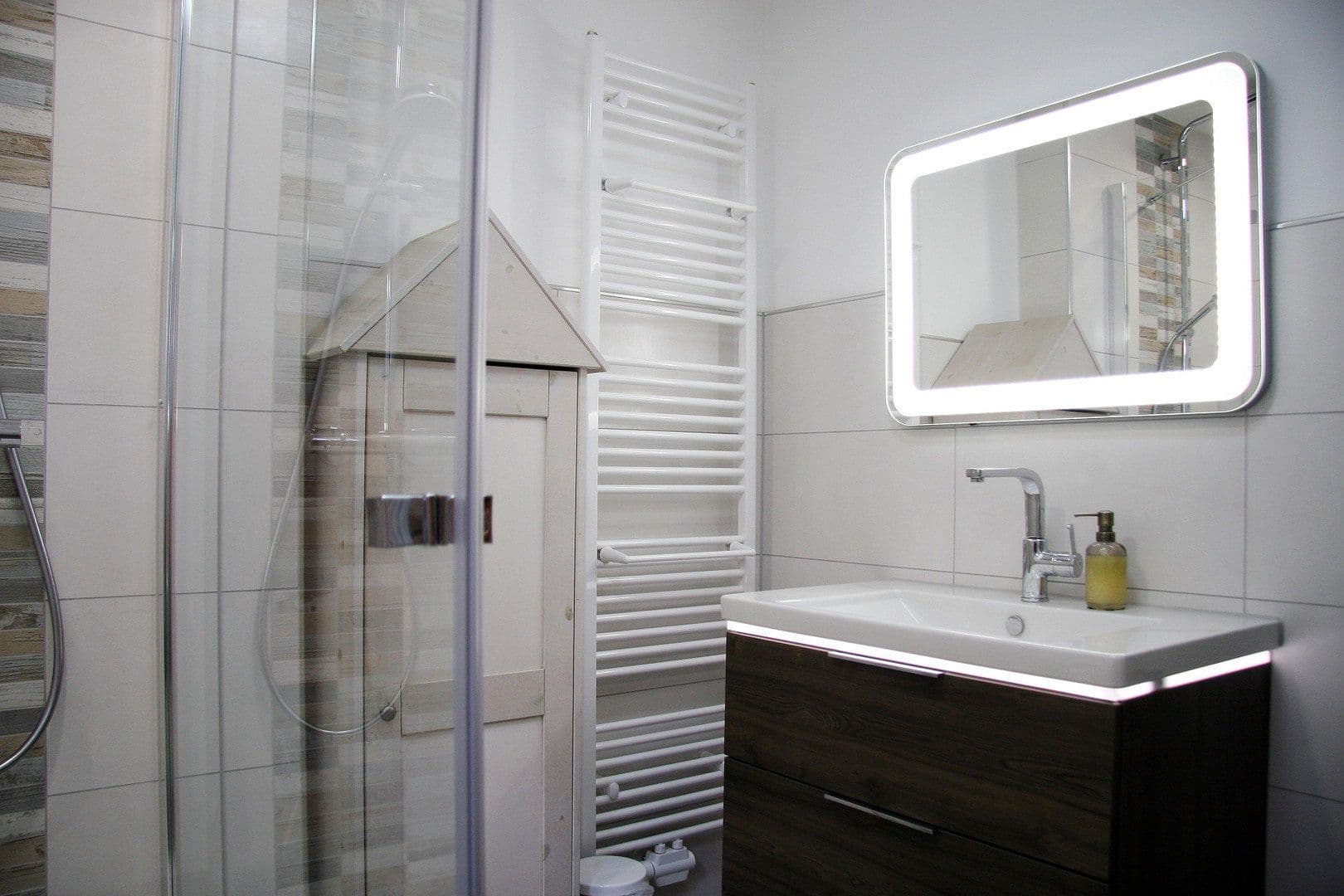 Predaj domu 102 m², pozemek 282 m², Kohlfurther Straße 13, Solingen, Severné Porýnie - Westfálsko Predaj domu 102 m², pozemek 282 m², Kohlfurther Straße 13, Solingen, Severné Porýnie - Westfálsko