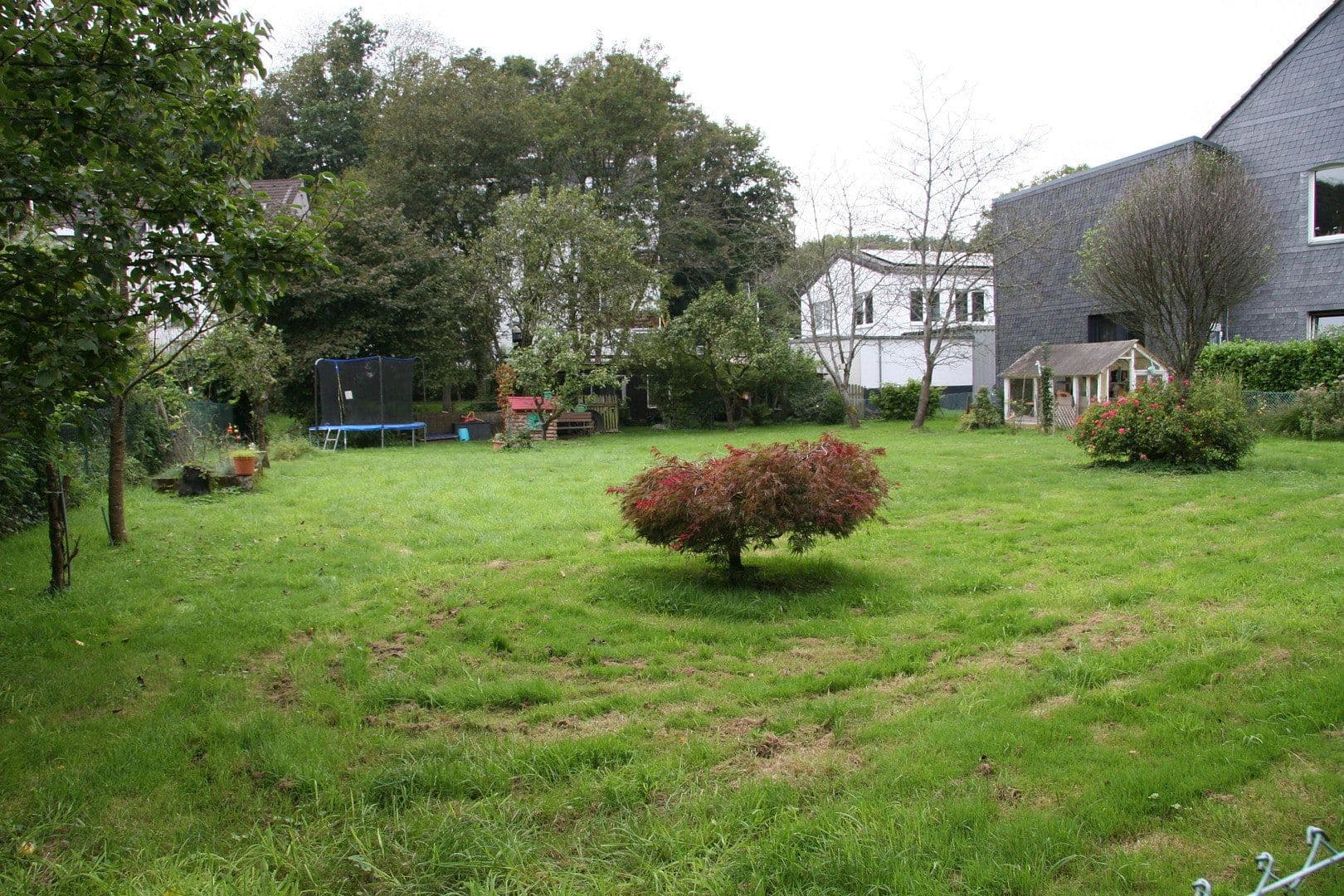 Predaj domu 102 m², pozemek 282 m², Kohlfurther Straße 13, Solingen, Severné Porýnie - Westfálsko Predaj domu 102 m², pozemek 282 m², Kohlfurther Straße 13, Solingen, Severné Porýnie - Westfálsko