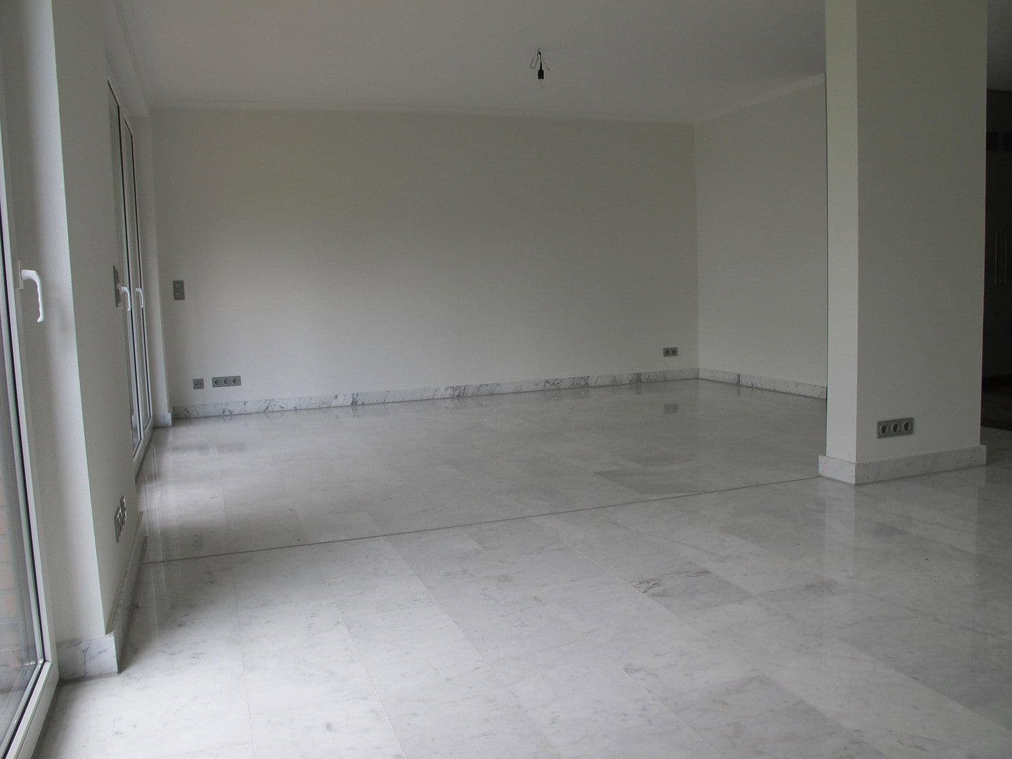 Prenájom bytu 3-izbový 90 m², Am Langeloh 35-39, Hemer, Severné Porýnie - Westfálsko Prenájom bytu 3-izbový 90 m², Am Langeloh 35-39, Hemer, Severné Porýnie - Westfálsko