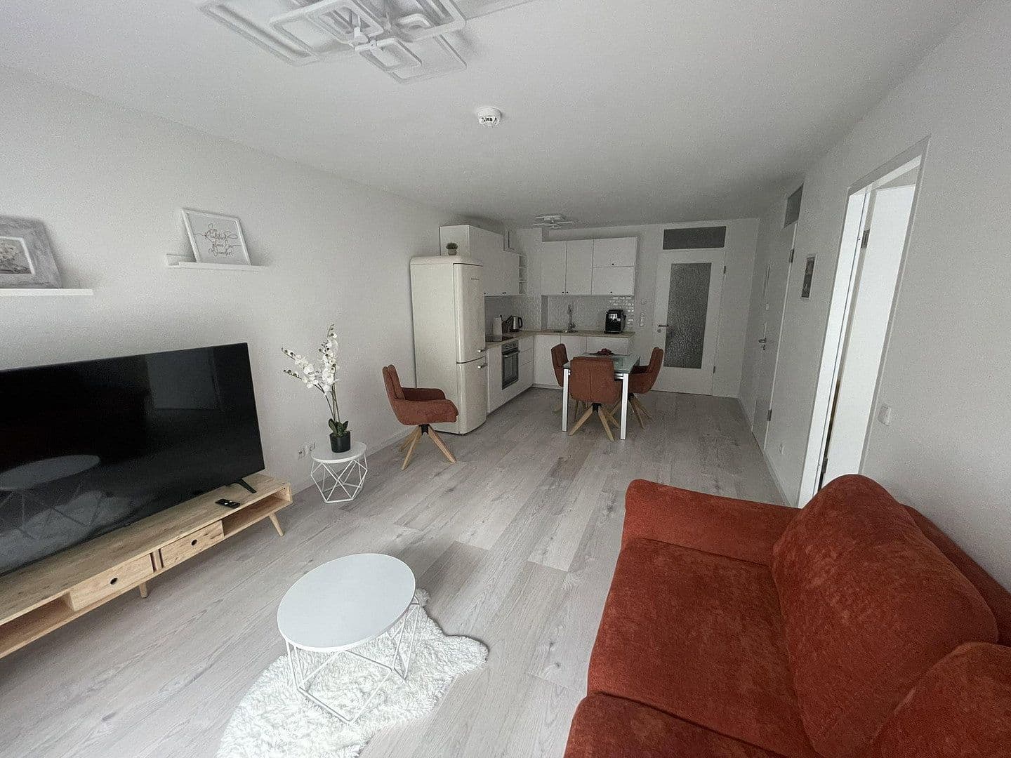 Prenájom bytu 3-izbový 71 m², Kleine Alexanderstraße 7, Berlin, Berlín Prenájom bytu 3-izbový 71 m², Kleine Alexanderstraße 7, Berlin, Berlín