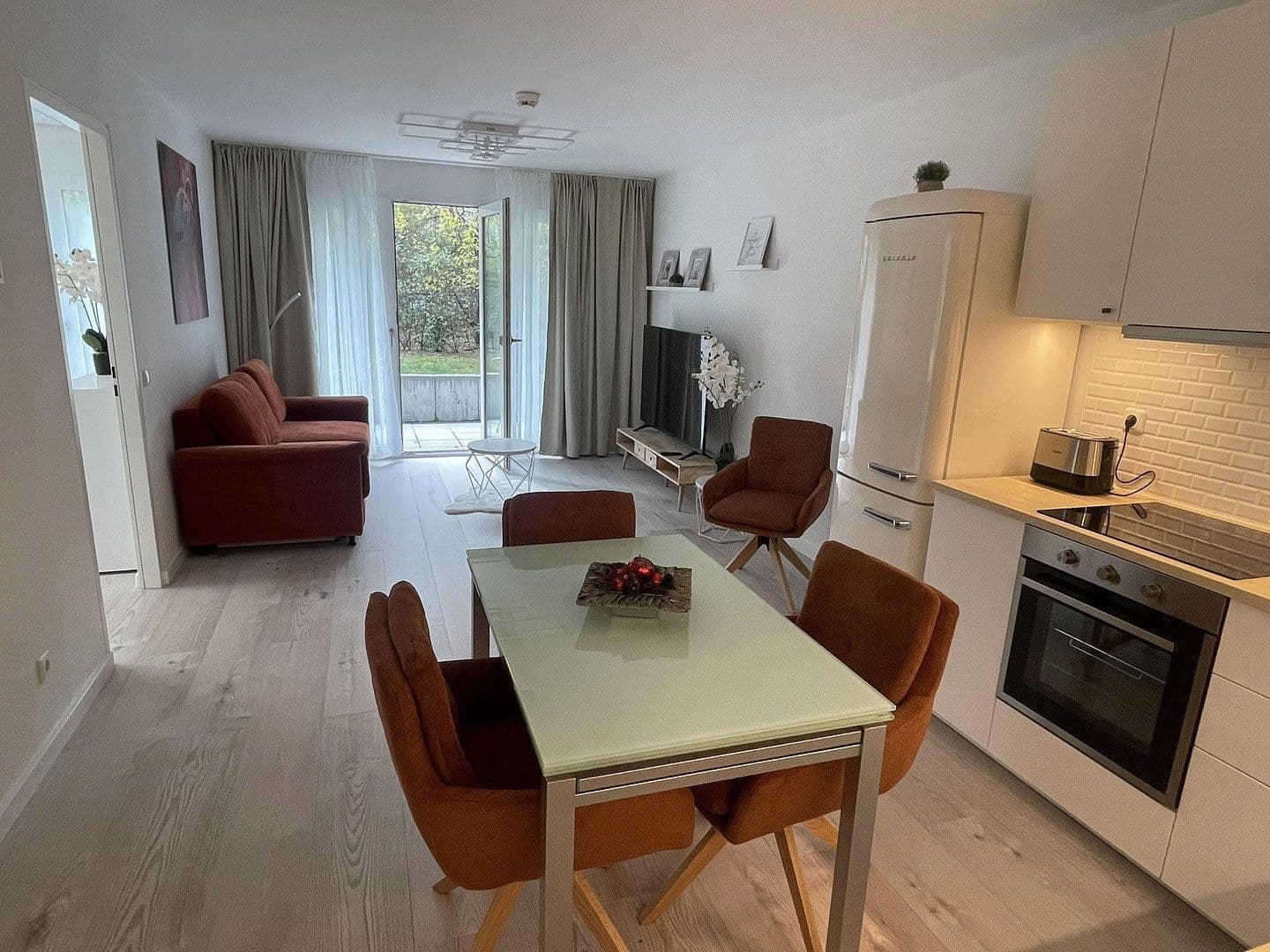 Prenájom bytu 3-izbový 71 m², Kleine Alexanderstraße 7, Berlin, Berlín Prenájom bytu 3-izbový 71 m², Kleine Alexanderstraße 7, Berlin, Berlín