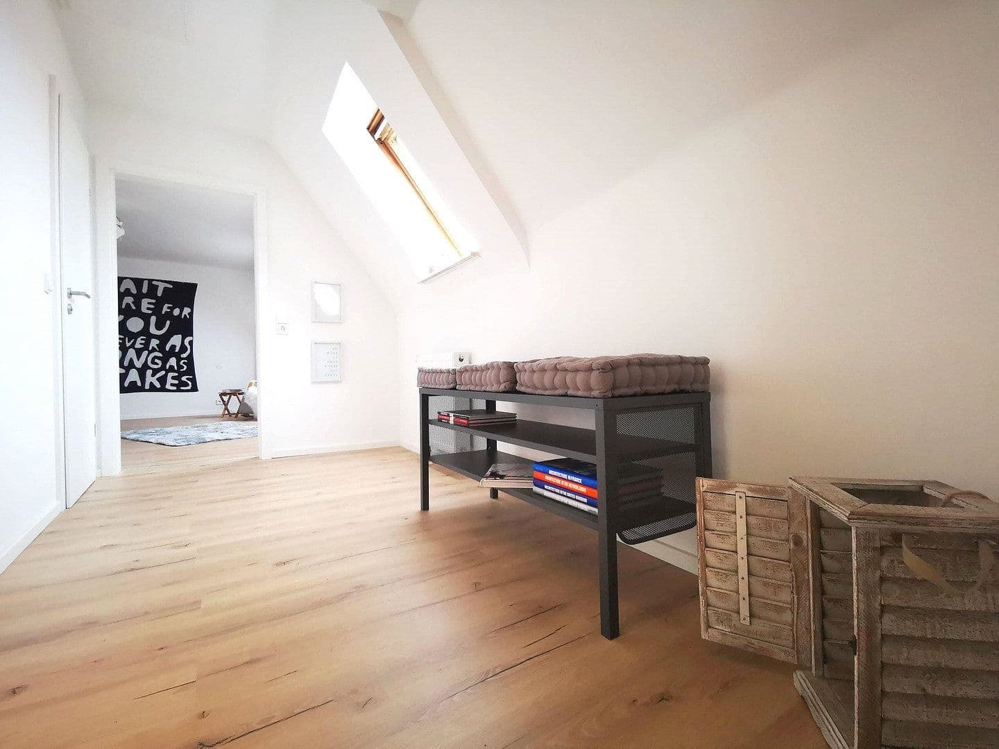 Prenájom bytu 3-izbový 114 m², Oppenheim, Porýnie-Falcko Prenájom bytu 3-izbový 114 m², Oppenheim, Porýnie-Falcko