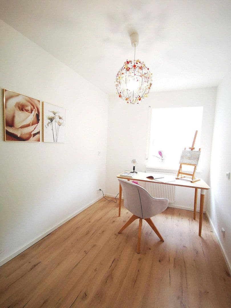 Prenájom bytu 3-izbový 114 m², Oppenheim, Porýnie-Falcko Prenájom bytu 3-izbový 114 m², Oppenheim, Porýnie-Falcko