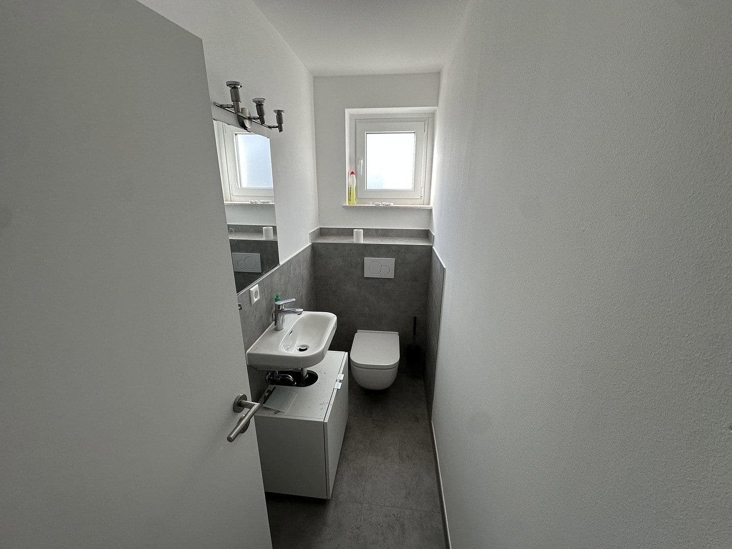 Prenájom bytu 4-izbový 107 m², Wunstorf, Dolné Sasko Prenájom bytu 4-izbový 107 m², Wunstorf, Dolné Sasko